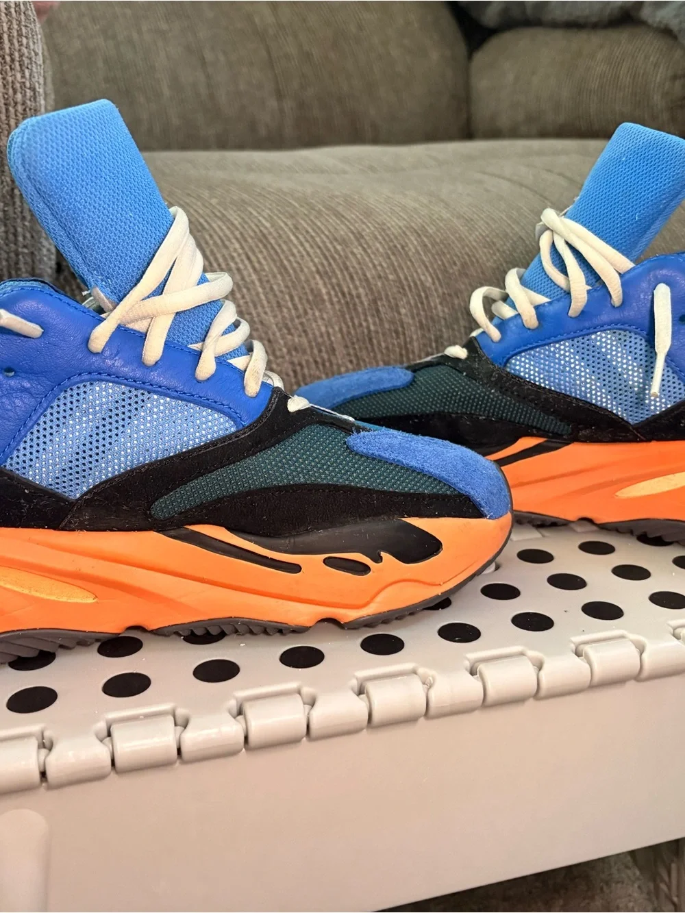 Adidas Yeezy Boost Size 10 Bright Blue